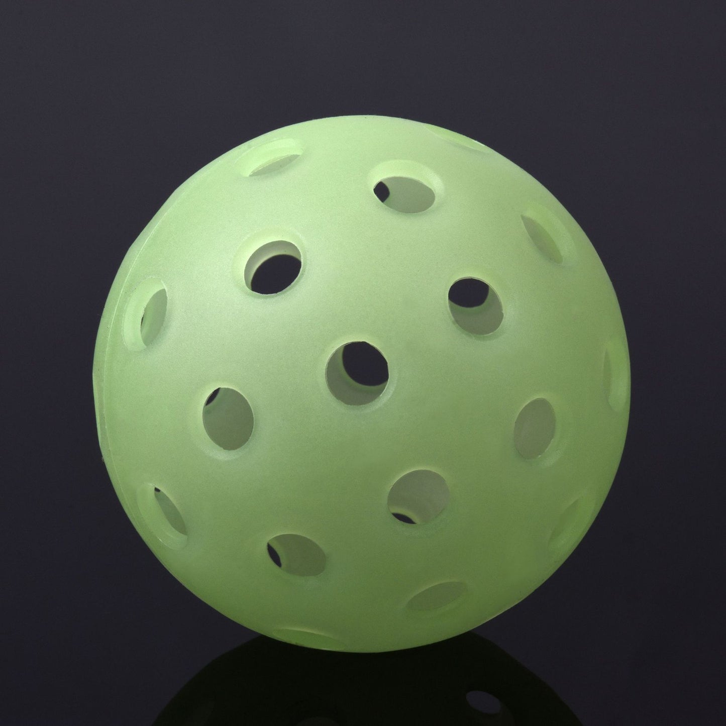 Outdoor Pickleball | 40 & 26-Hole Balls